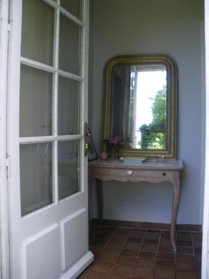 La Metairie Du Pont Bed and Breakfast Sainte-Hermine Εξωτερικό φωτογραφία